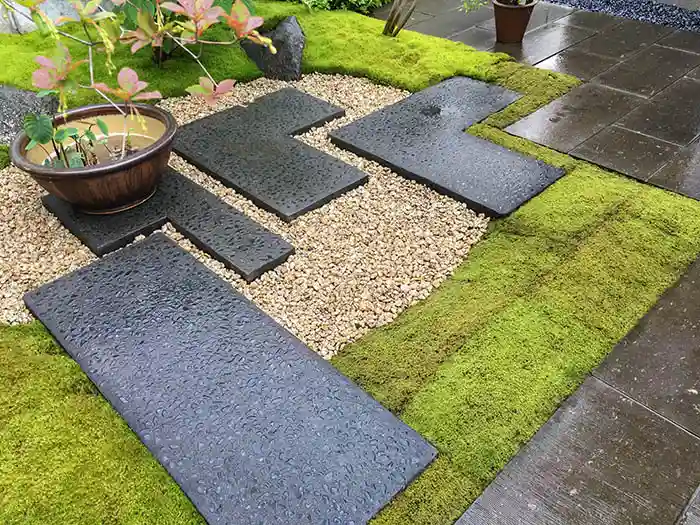 モダン和風の庭、洗い出しの園路